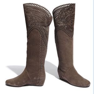 Isola Toscana gray suede perforated boots